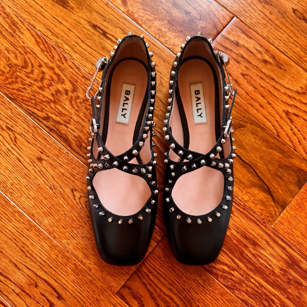 Bally RTW Spring 2024 Runway Black Studded Flats with Strap